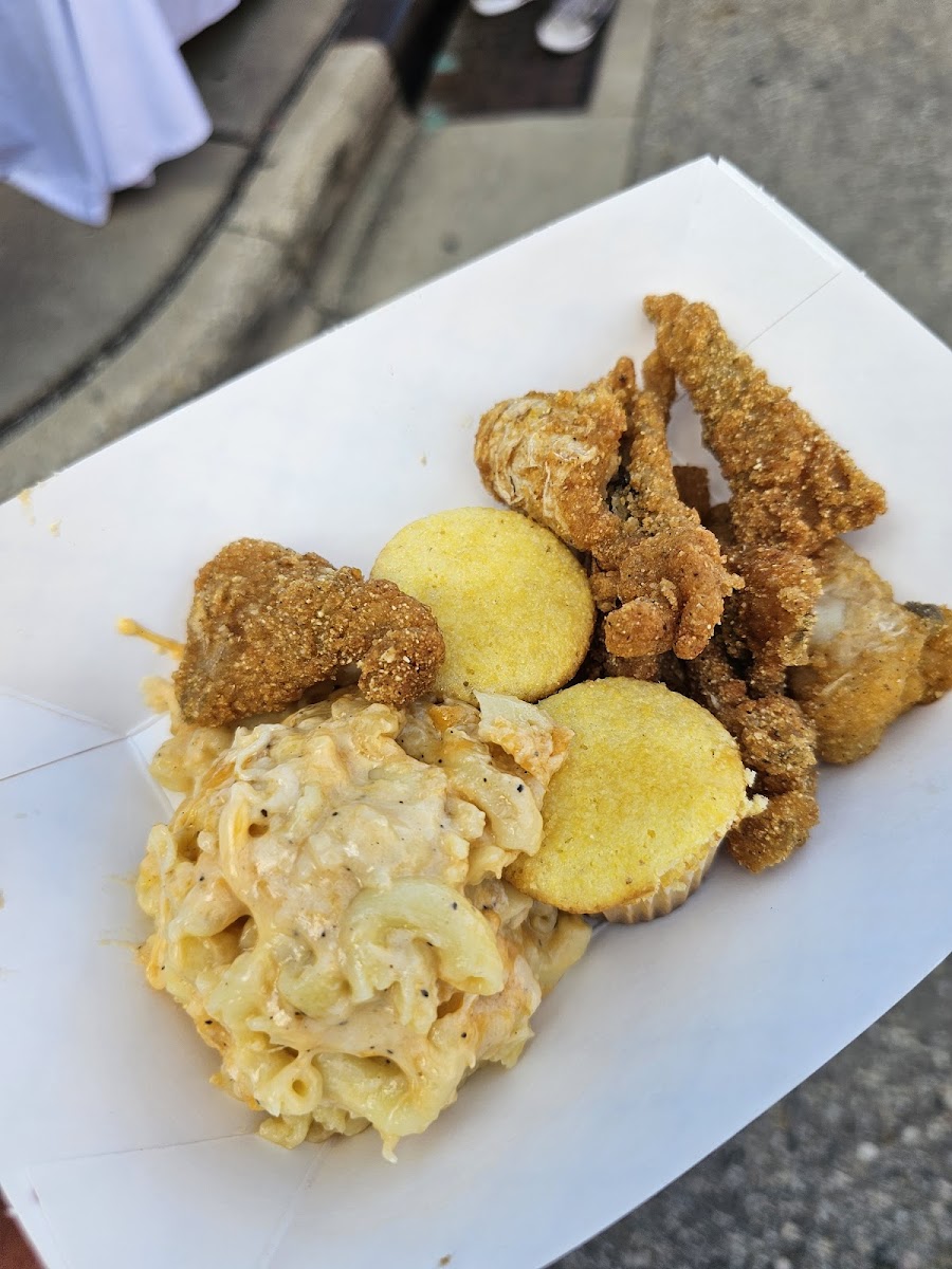 Melly Mel's Deli and Catering Photo 5