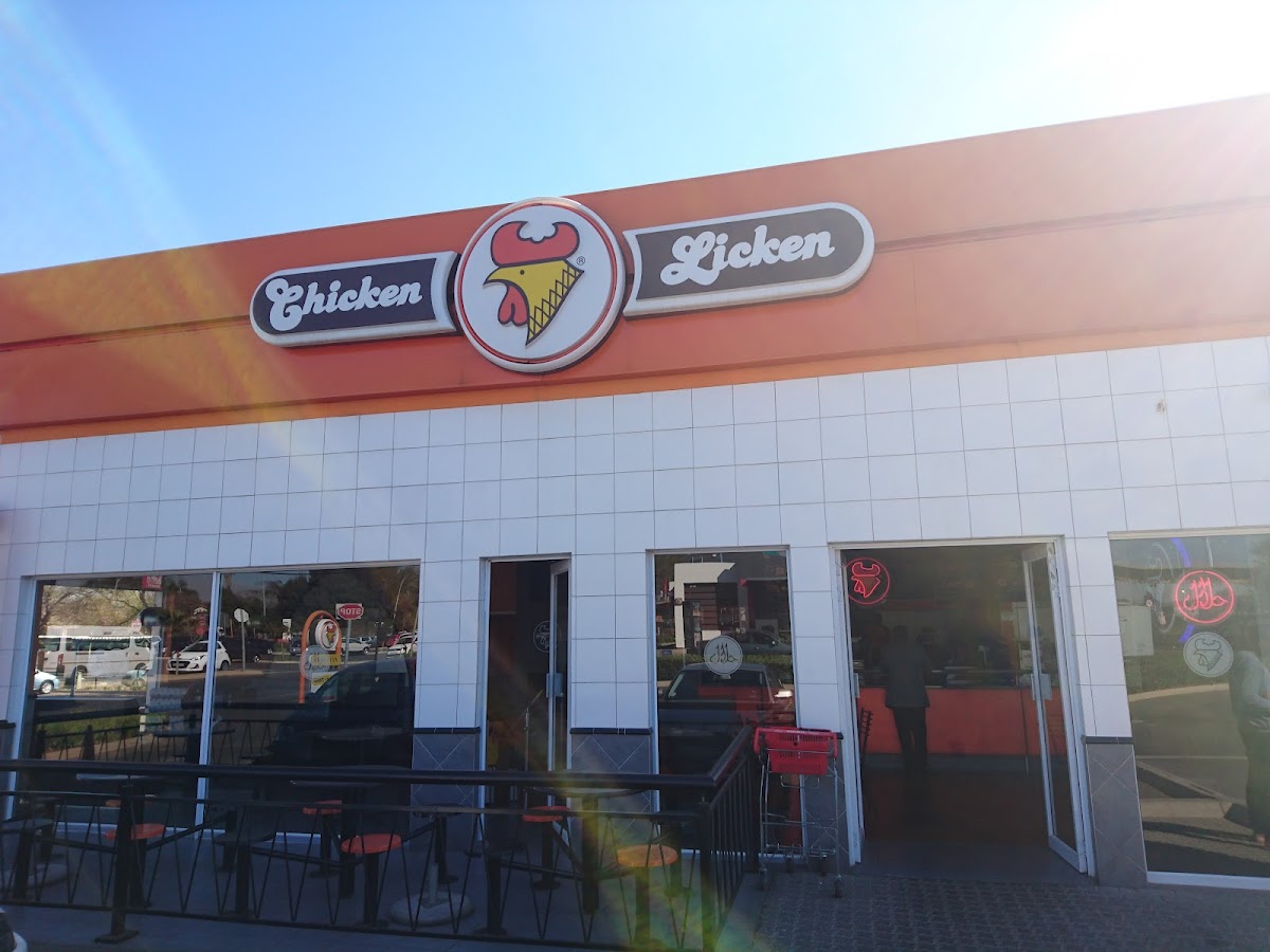 Chicken Licken Lyttleton Fly-Thru Photo 4