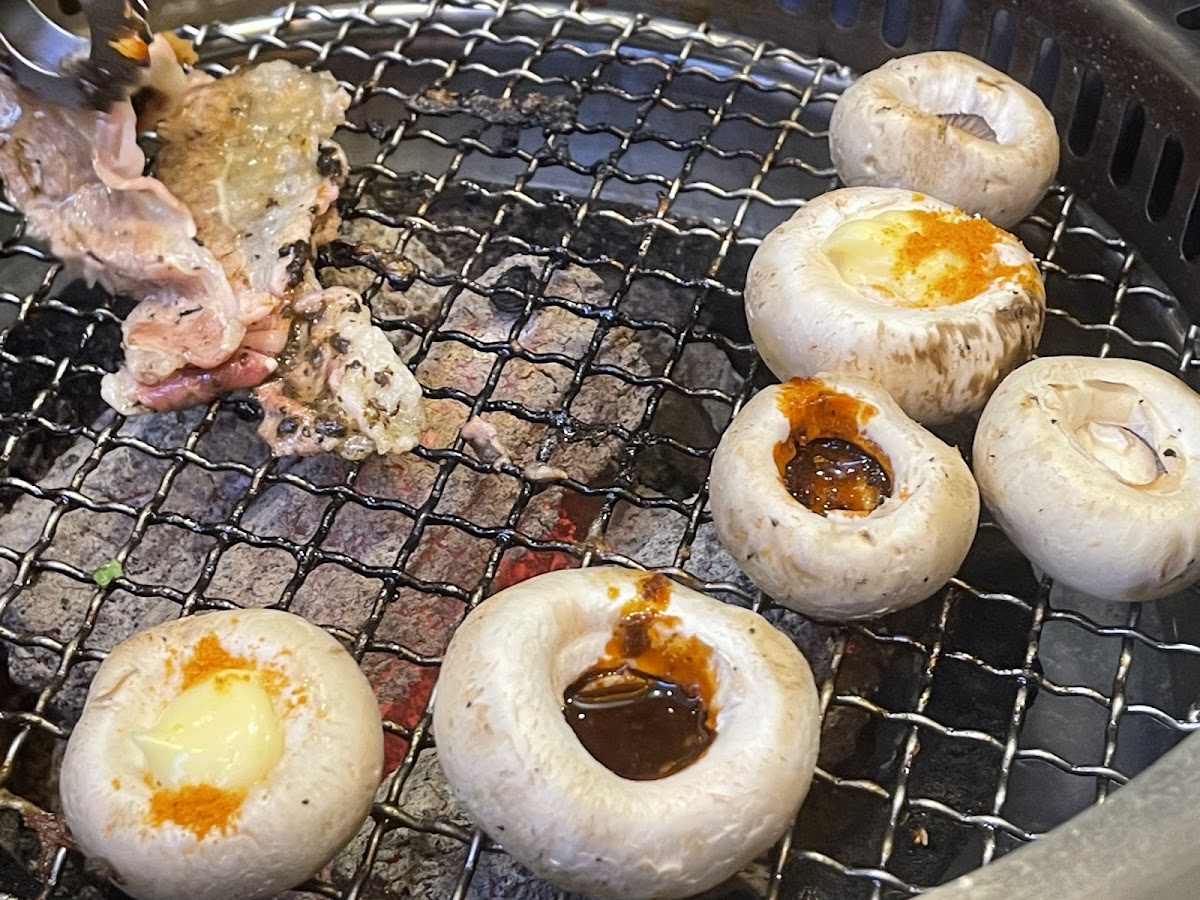 Sukishi Korean Charcoal Grill เซ็นทรัล ศาลายา Photo 8
