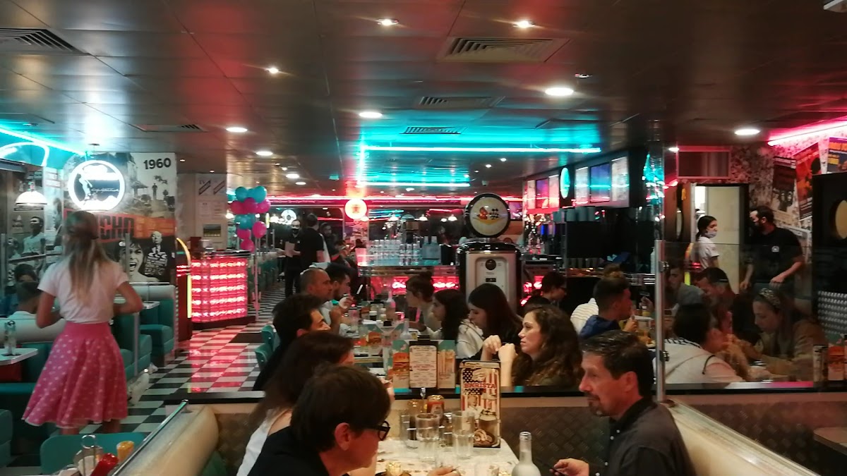 Tommy's Diner Photo 2