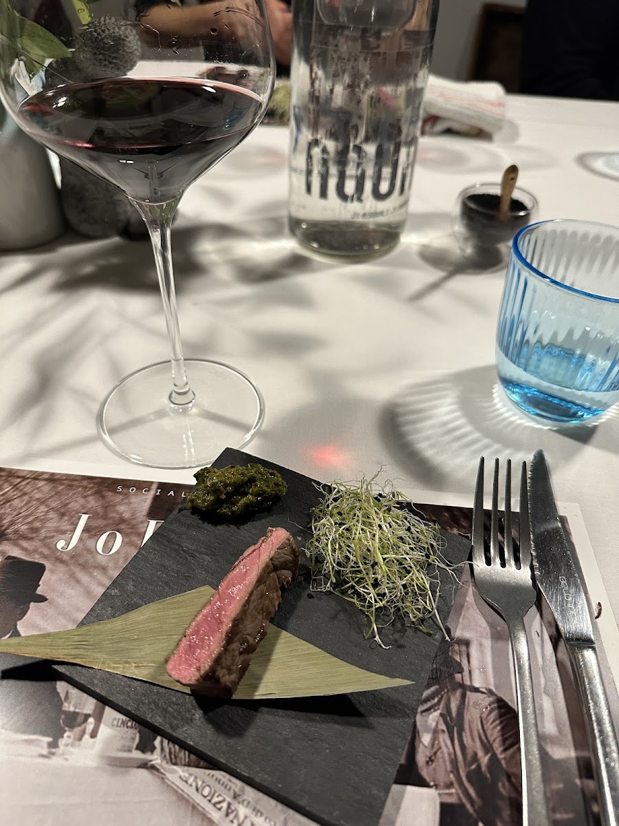JoEs TaBLe • Social Fine Dining • Photo 7