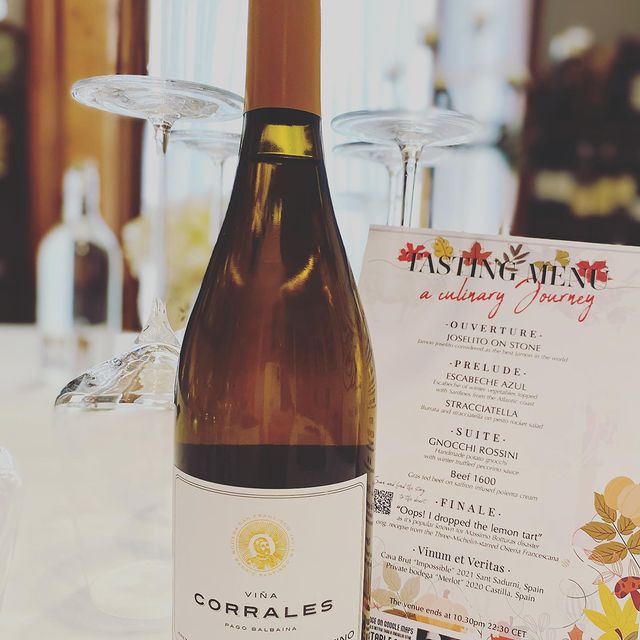 JoEs TaBLe • Social Fine Dining • Photo Menu 7