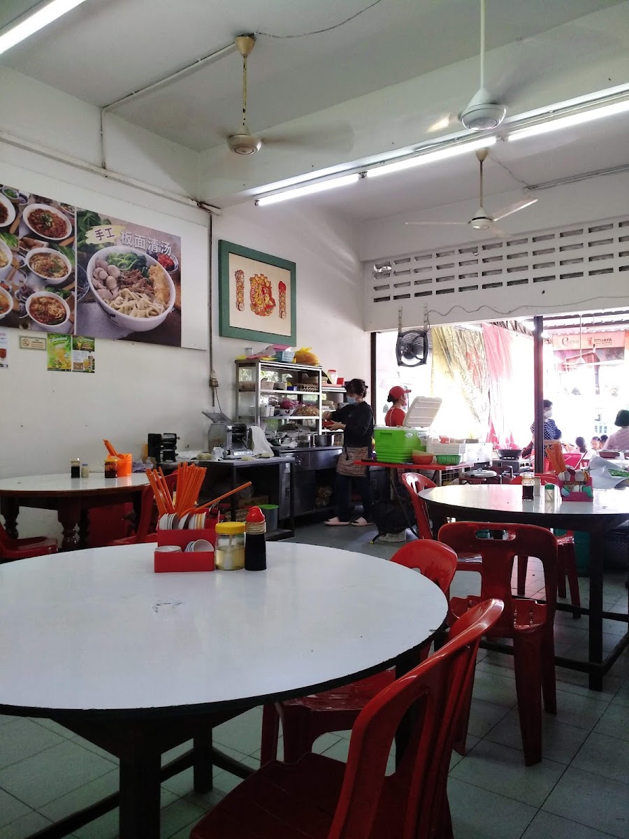 Kedai kopi keow keow 娇娇茶餐室