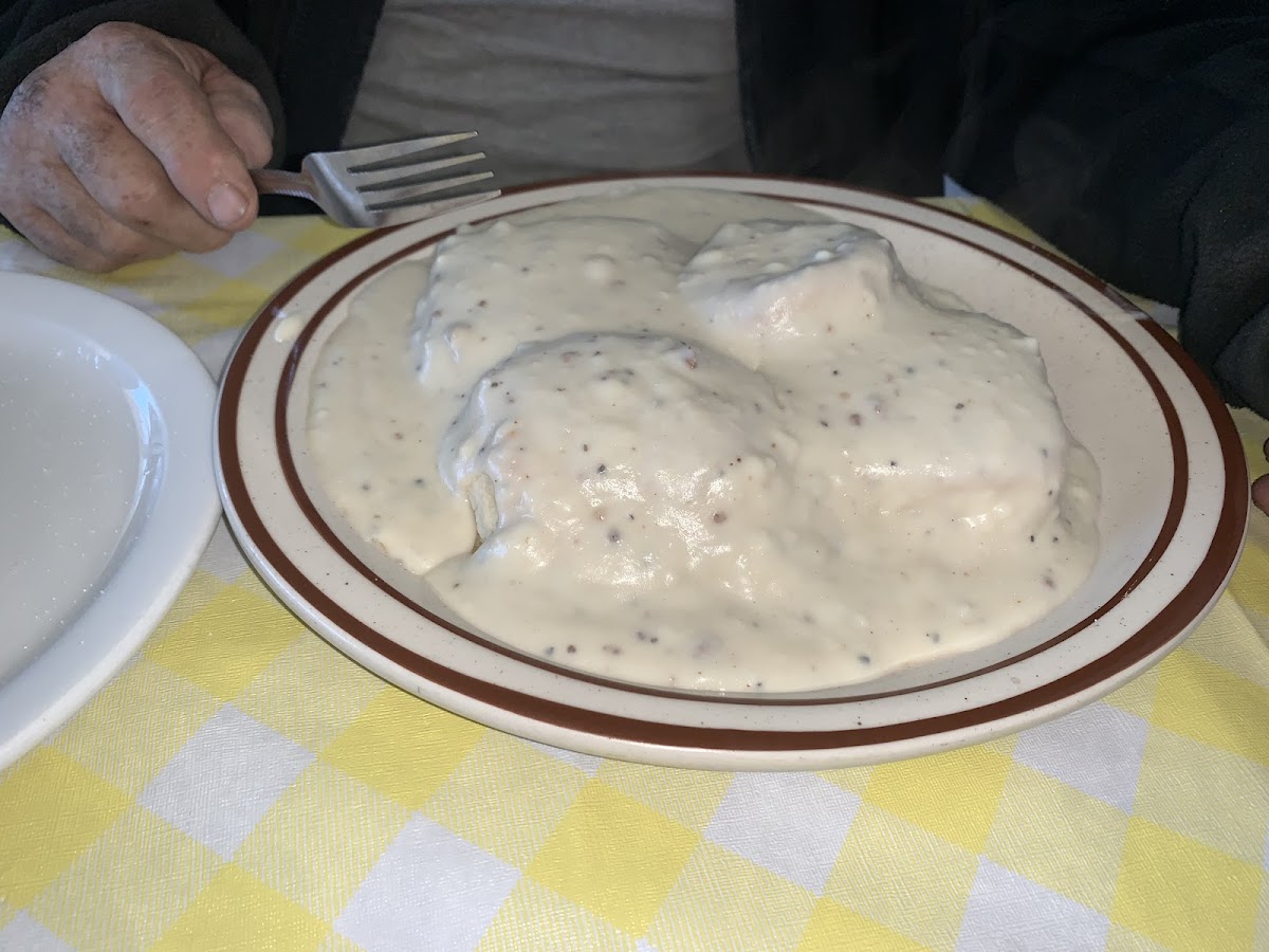 Hometown Diner Photo 4
