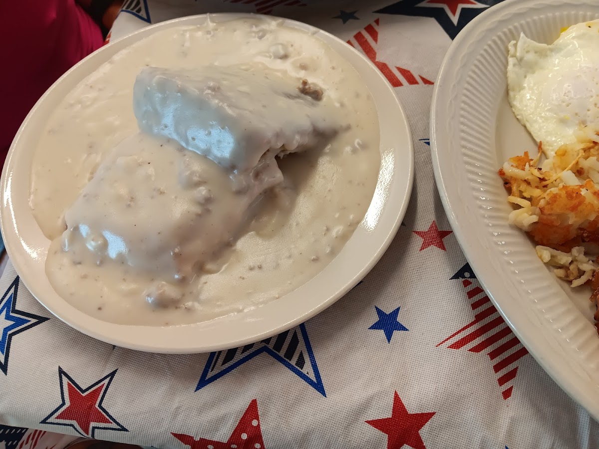 Hometown Diner Photo 5