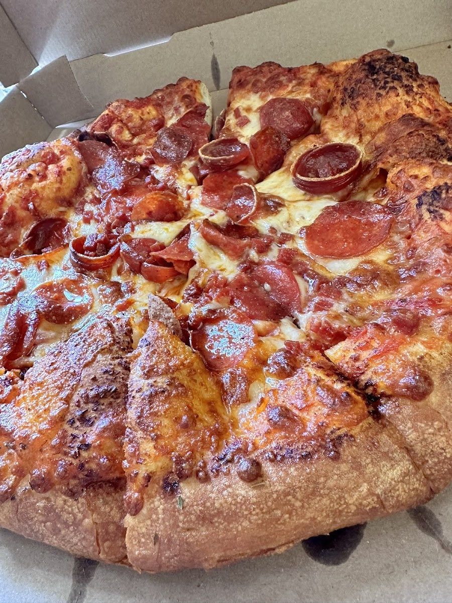 Toppers Pizza Photo 4