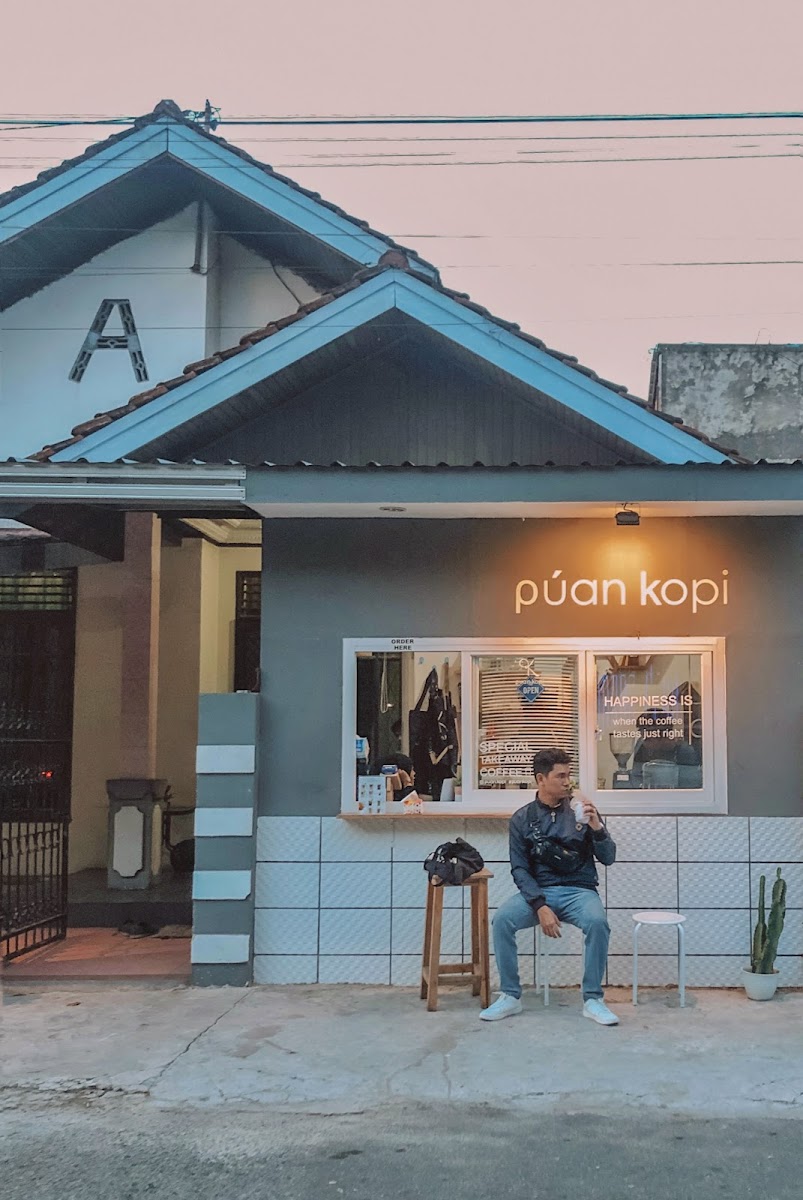 Puan Kopi Taman 3 Generasi