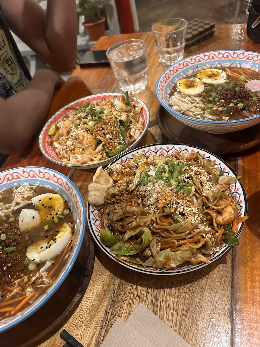 Noods Wok Bar Photo 10