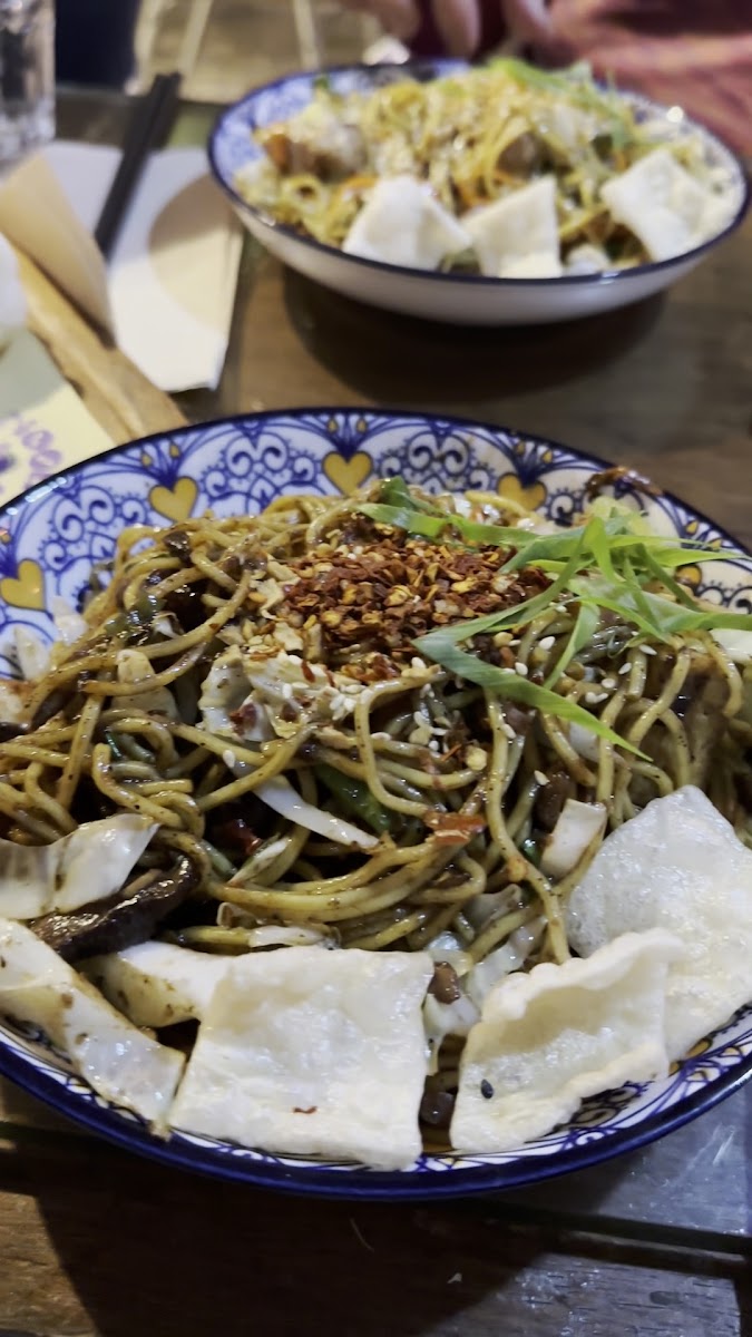 Noods Wok Bar Photo 2
