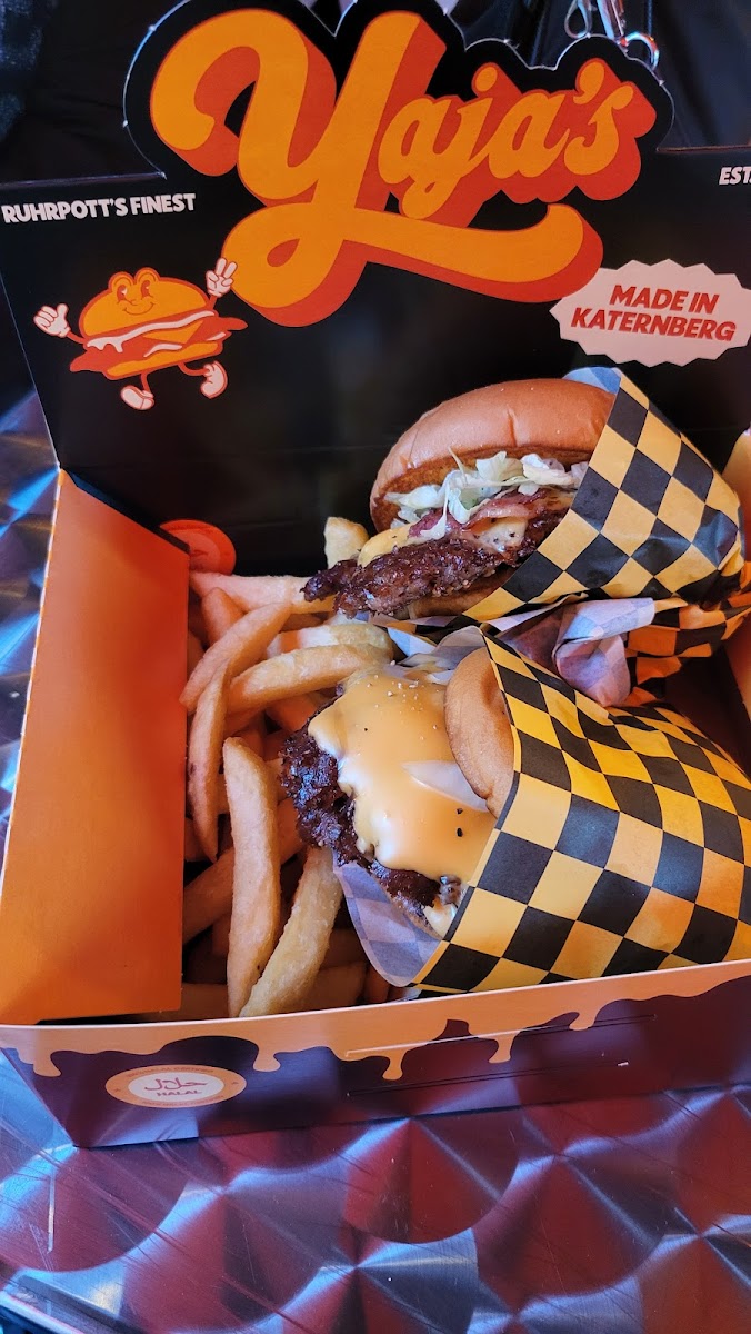 Yaja‘s Smashburger Photo 6