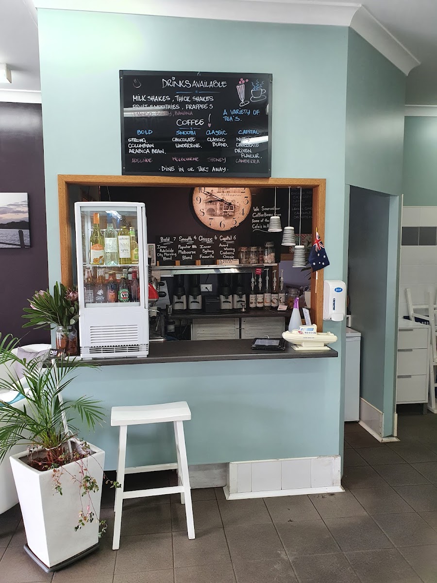 Our little cafe laurieton Photo 4