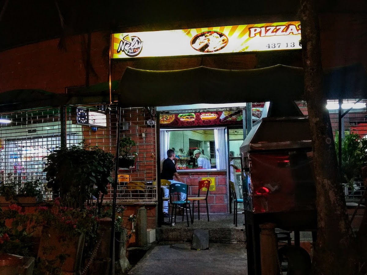 Nelsy Pizza Photo 3