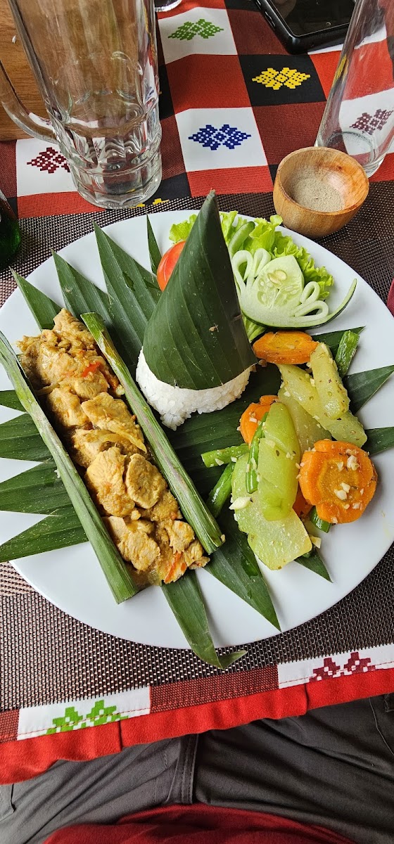 Suka Sari Warung Photo 9