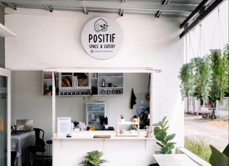 Positif Space & Eatery
