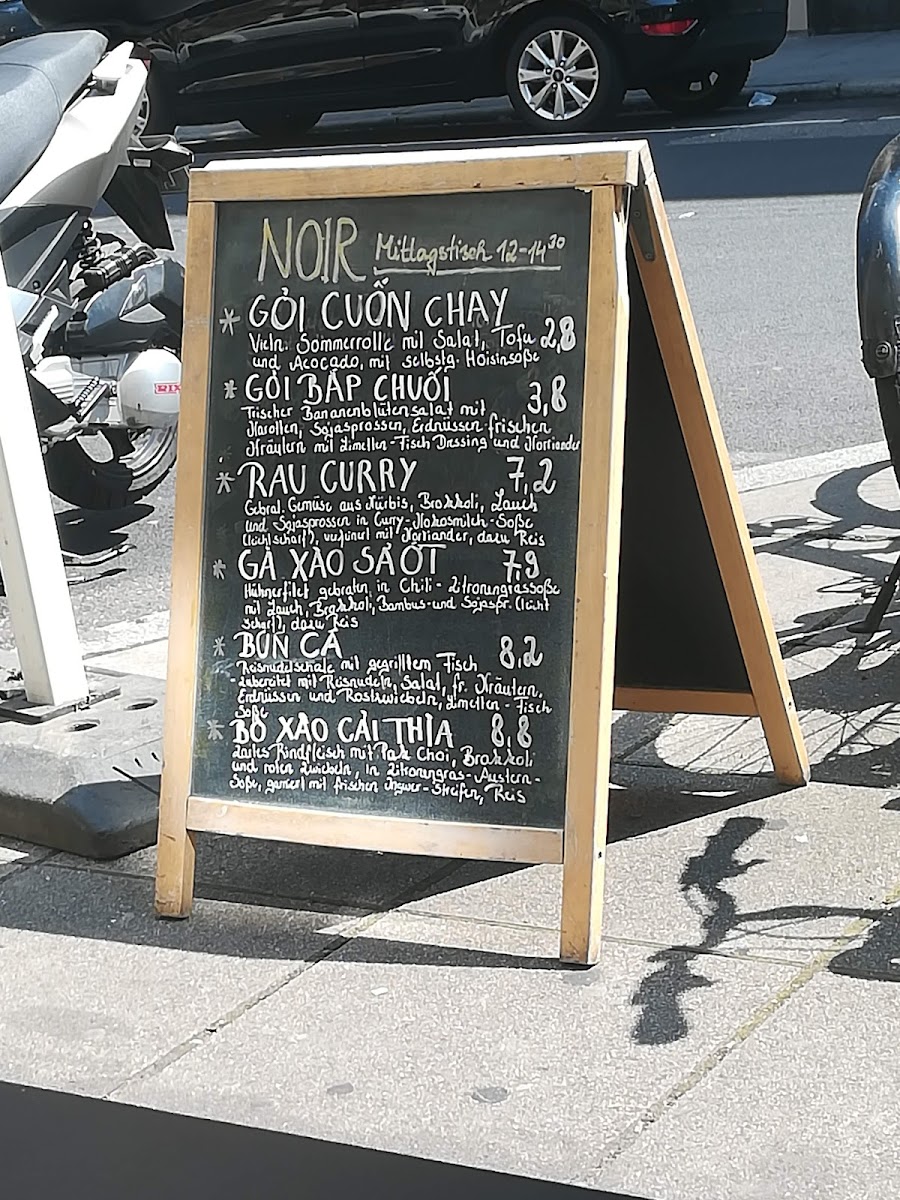 Noir Cuisine Photo Menu 3