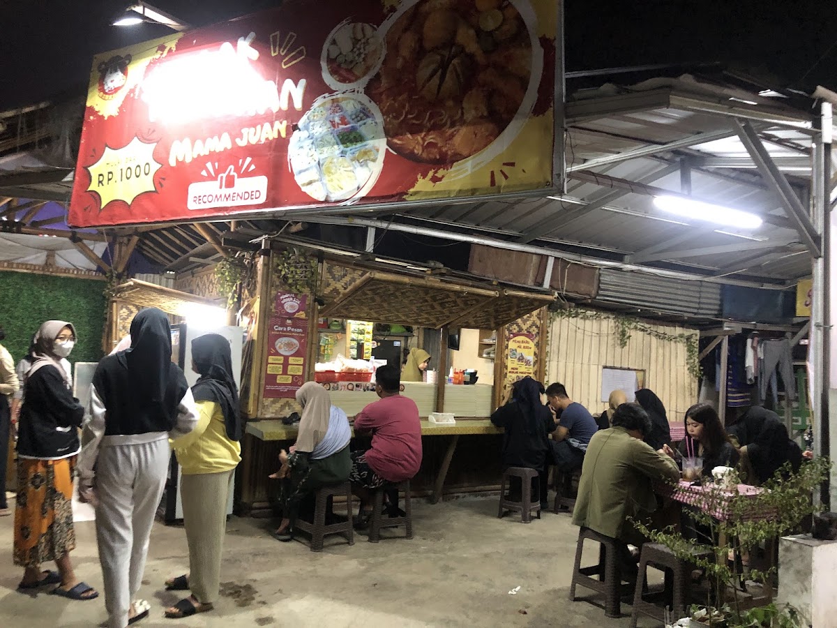 Seblak Prasmanan Mama Juan