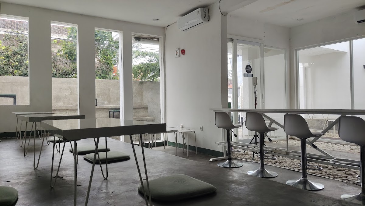 Rumah Kedua Coffee & Space