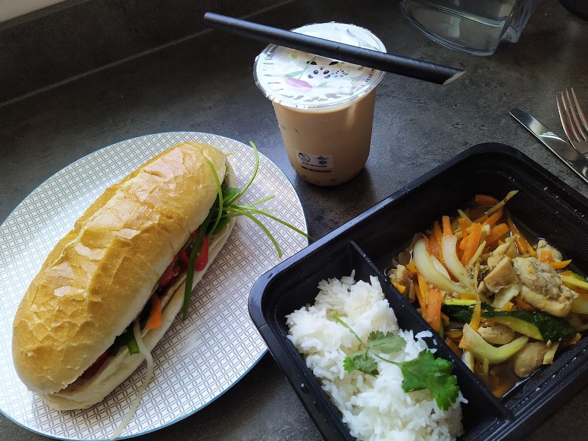Bonsai Deli Photo 10