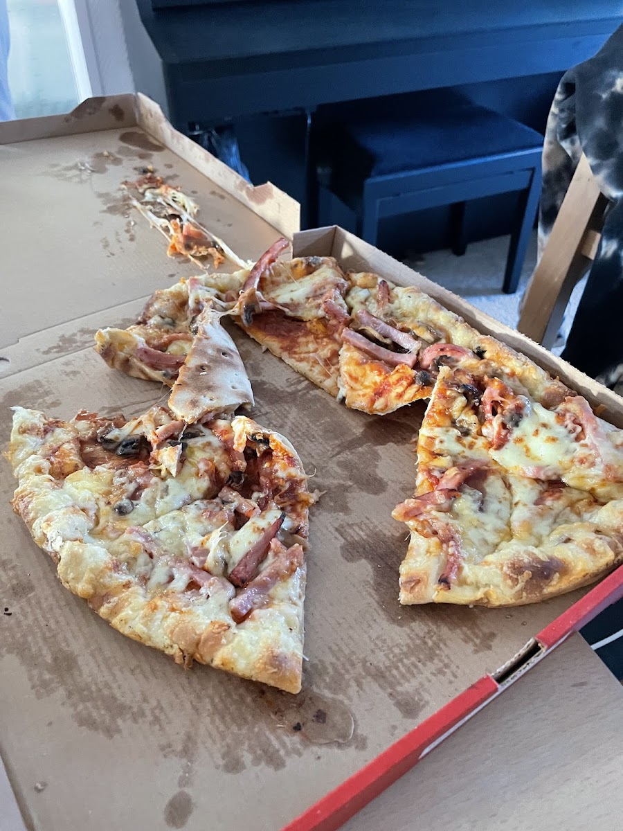 Freddy Fresh Pizza Braunschweig-Lamme Photo 4