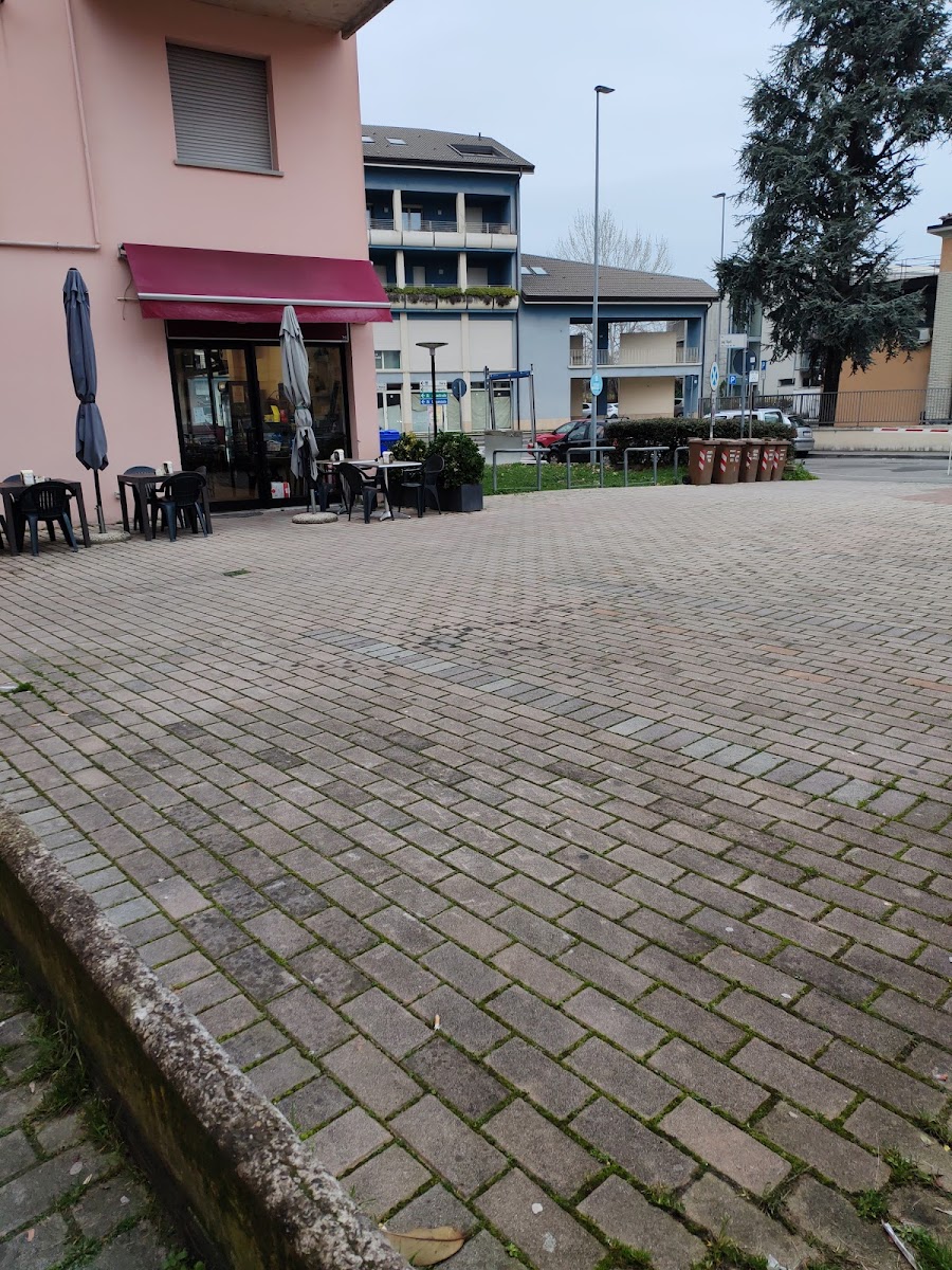 George's Café Photo 4