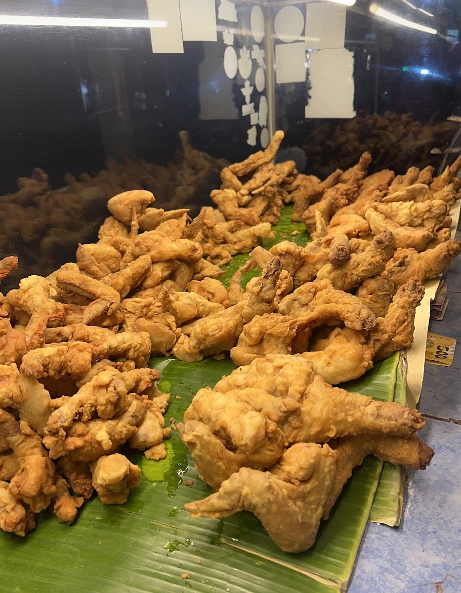 Wowchicks Fried Chicken