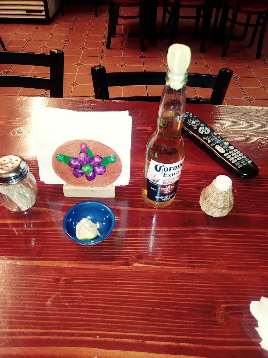 Los Tres Amigo Taqueria Inc Photo 8