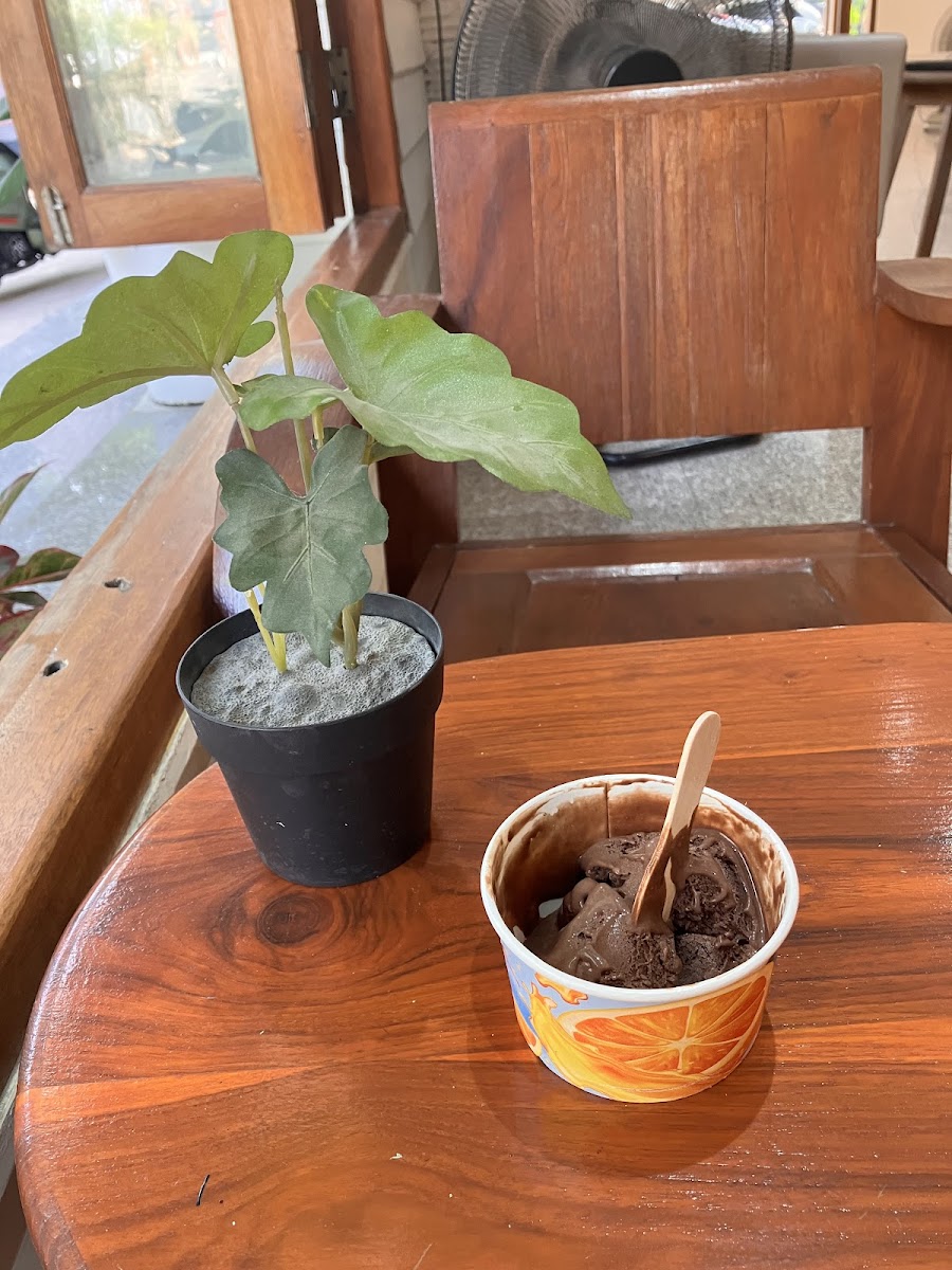 THIS IS A BOOK CAFE Photo 10