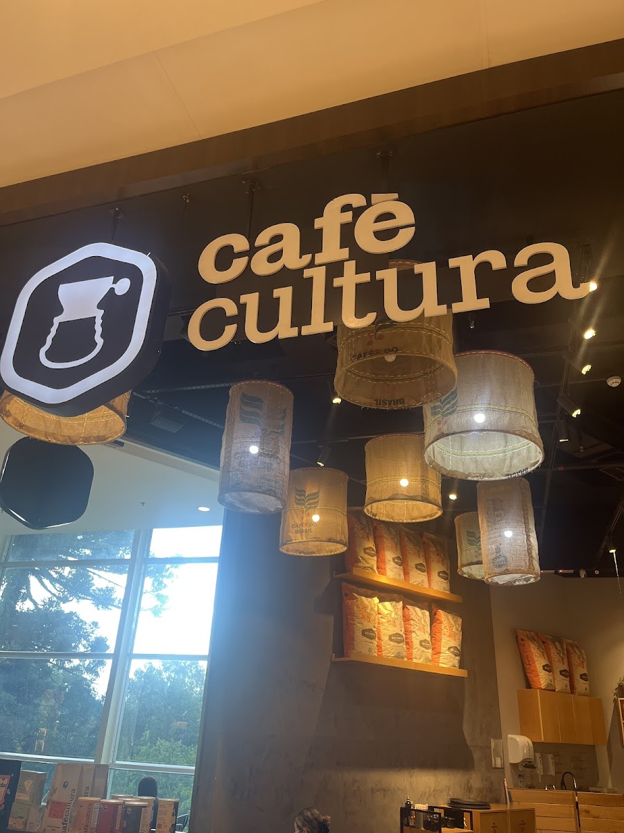 Café Cultura Photo 3