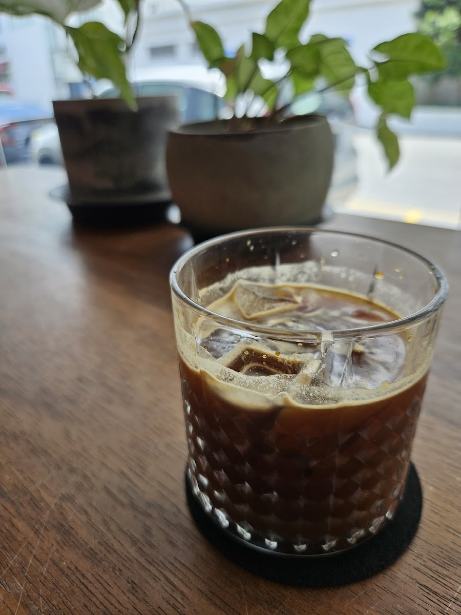 Reframe Coffee Roasters Photo 10