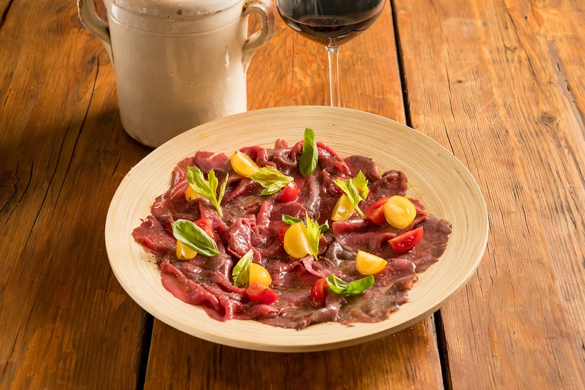 Momento - Wine & Food Photo 7