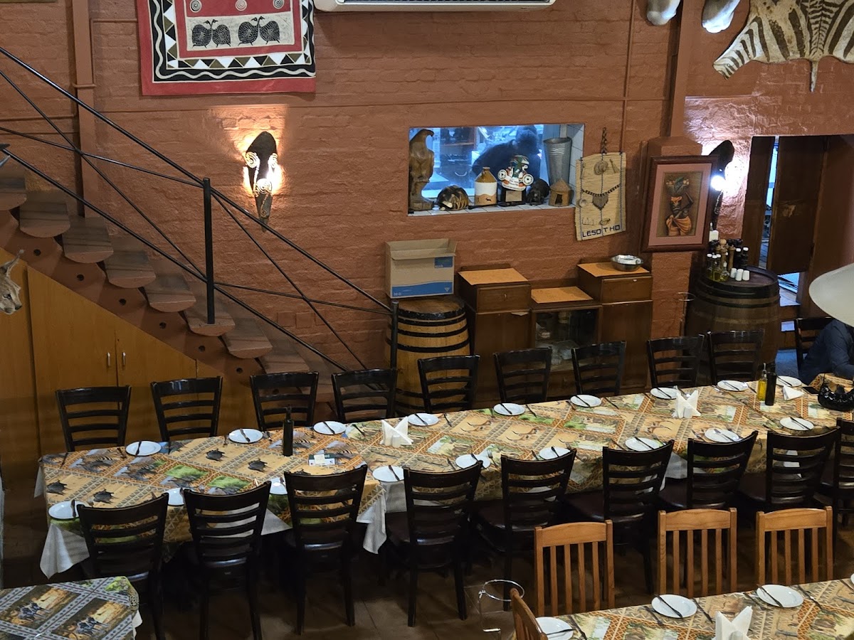 Marco's African Place Photo 4