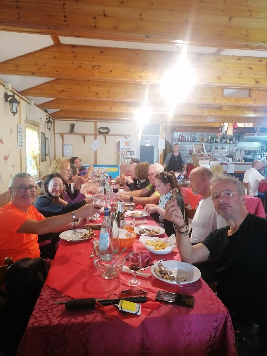 Bar Trattoria Pesca sportiva Paradiso Photo 3