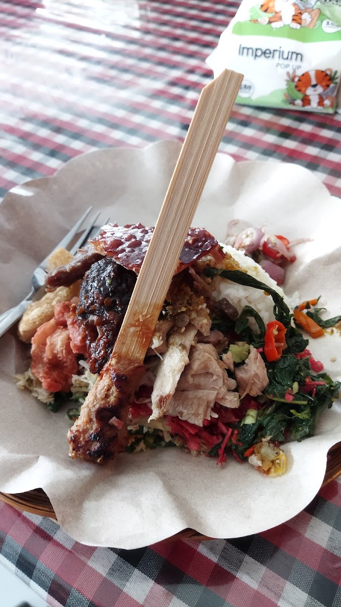 Warung babi guling sarinadi Photo 10