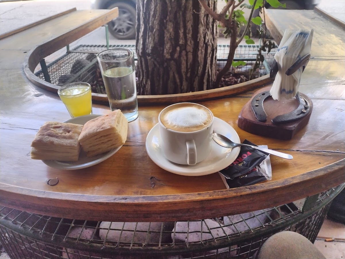 Café Del País Photo 3