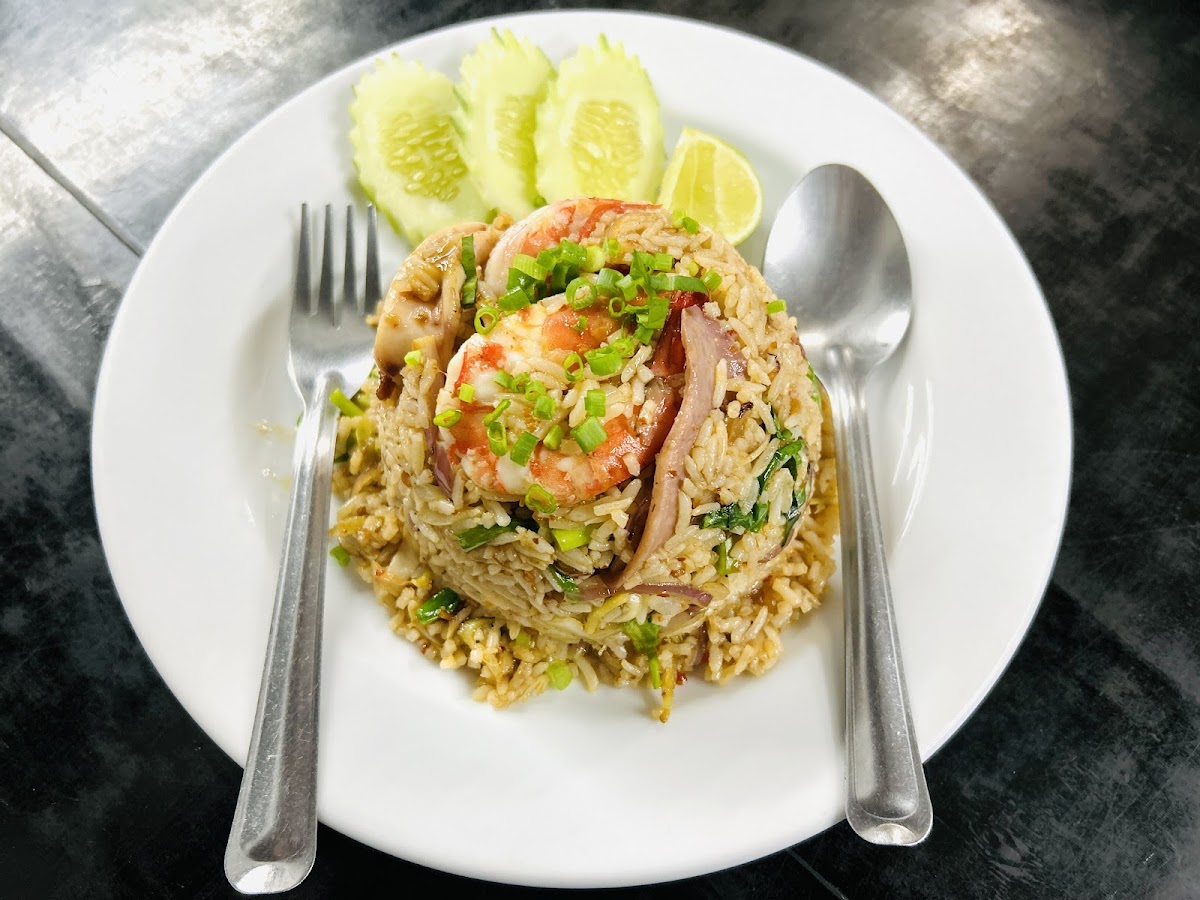 Yum Yum Restaurants Photo 9