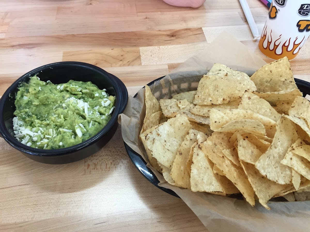 Torchy's Tacos Photo 10