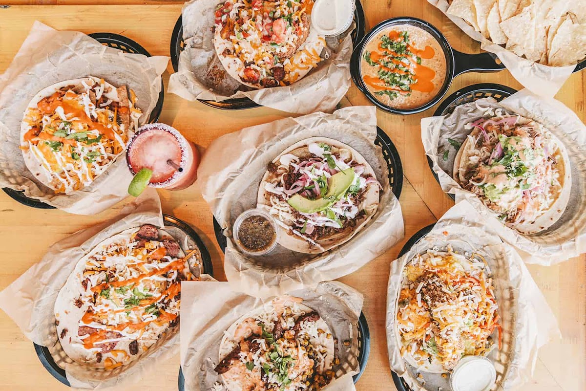 Torchy's Tacos Photo 9