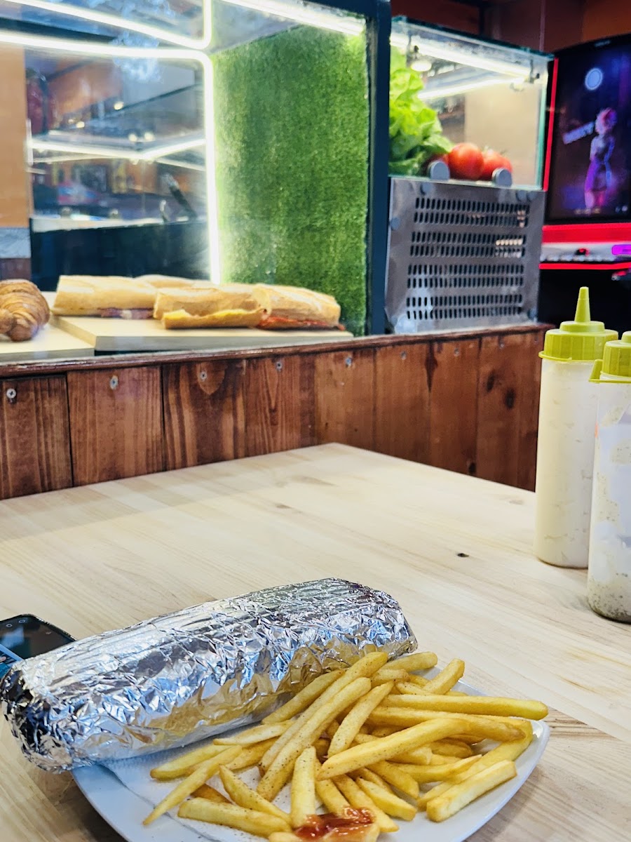 Turkish Kebab Grill House Photo 8