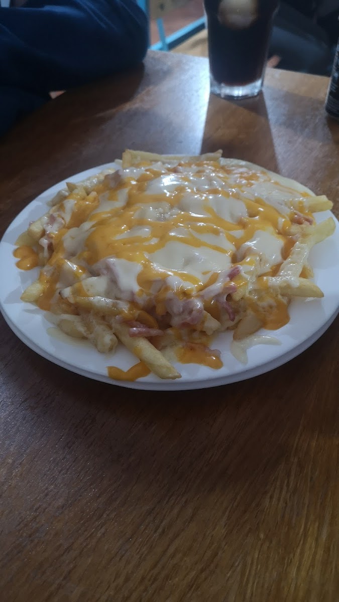 Pizzeria Cheese Burguer Photo 10