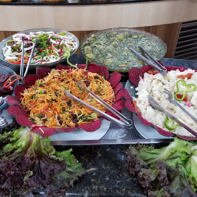 Salada de Cenouras Jiló Cozido Ótimo