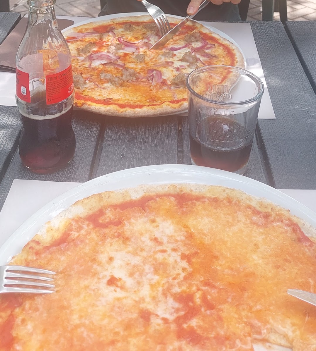 Cristian Pizza Restaurant Photo 7