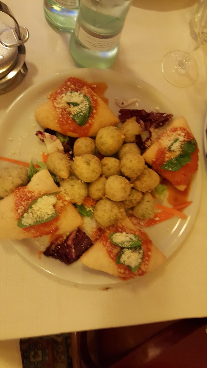 Cristian Pizza Restaurant Photo 9