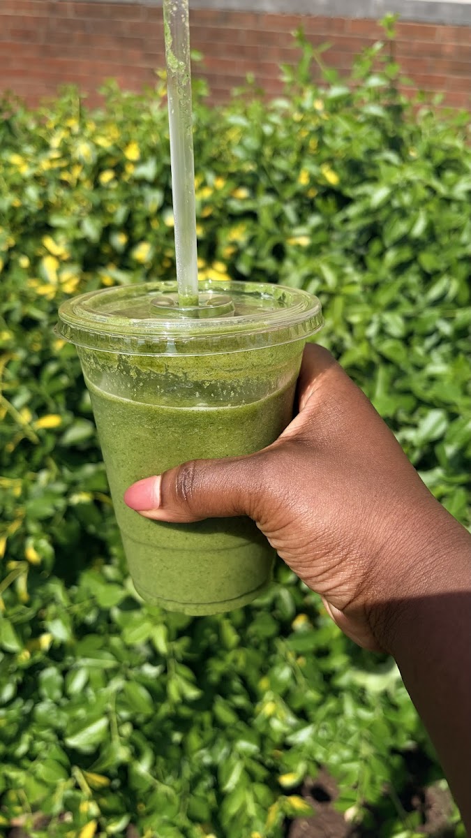 Eat Well Juice Bar Photo 8