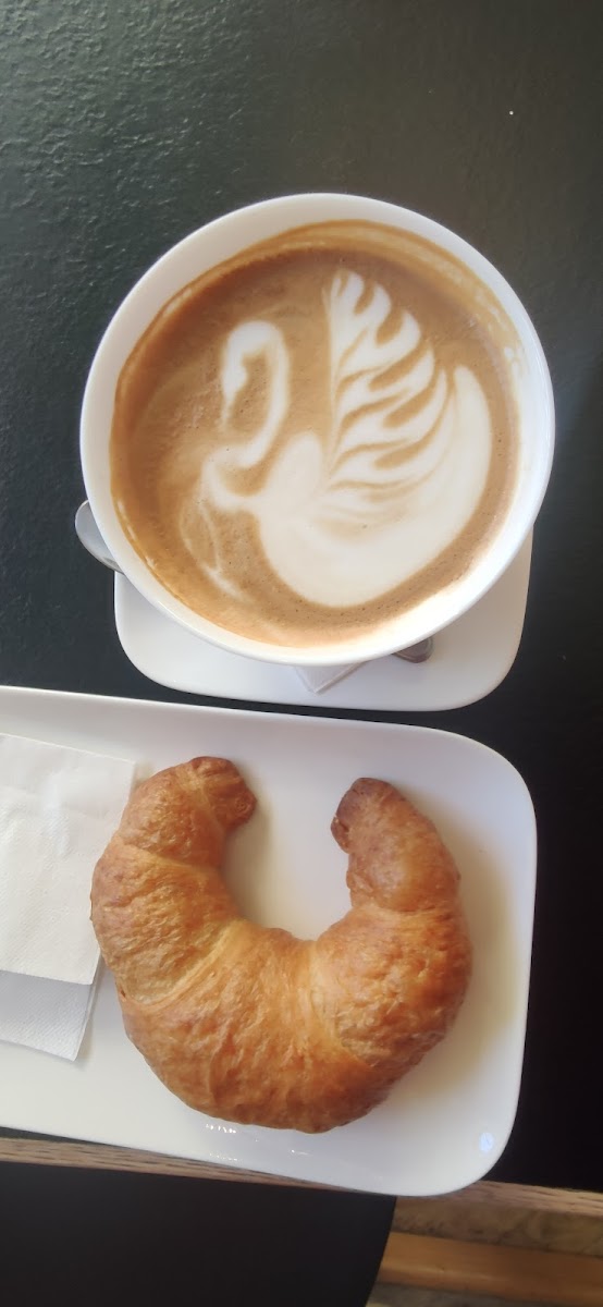 Café Roberta Photo 5