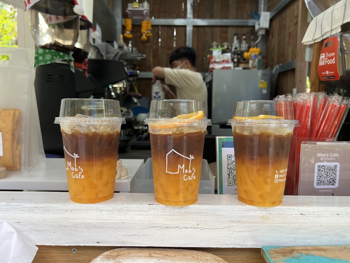 Mae's Cafe Coffee & Bakery Photo 5