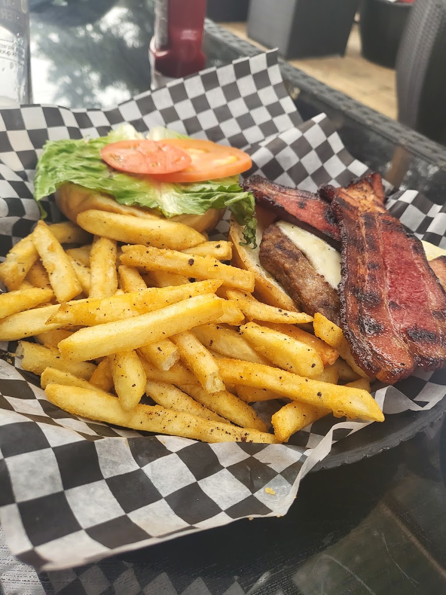 Pete's Terrace Restaurant Photo 6