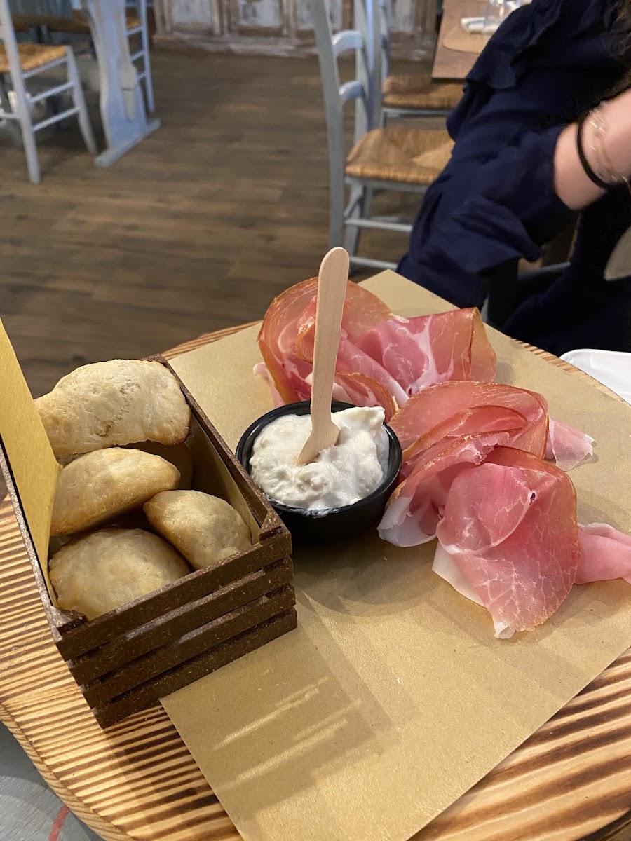 Around Tuscany Osteria Photo 9