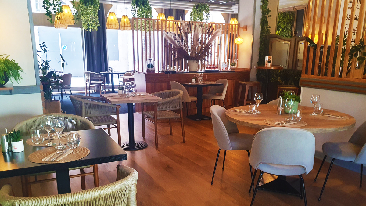 ZEST Urban restaurant
