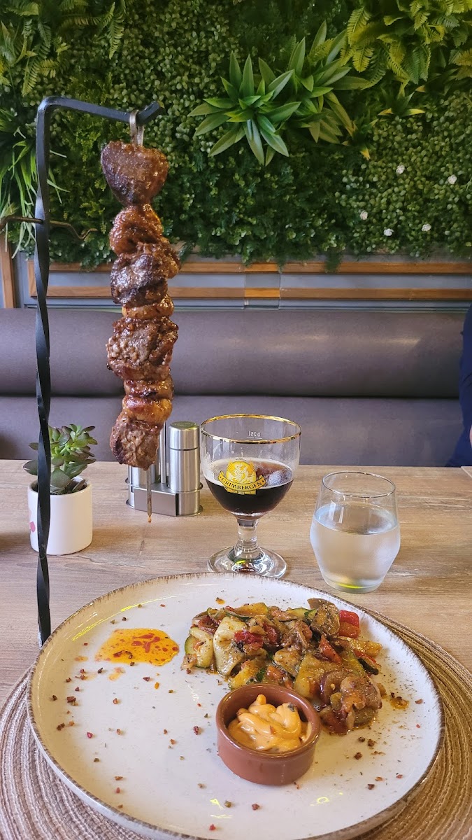 ZEST Urban restaurant Photo 6