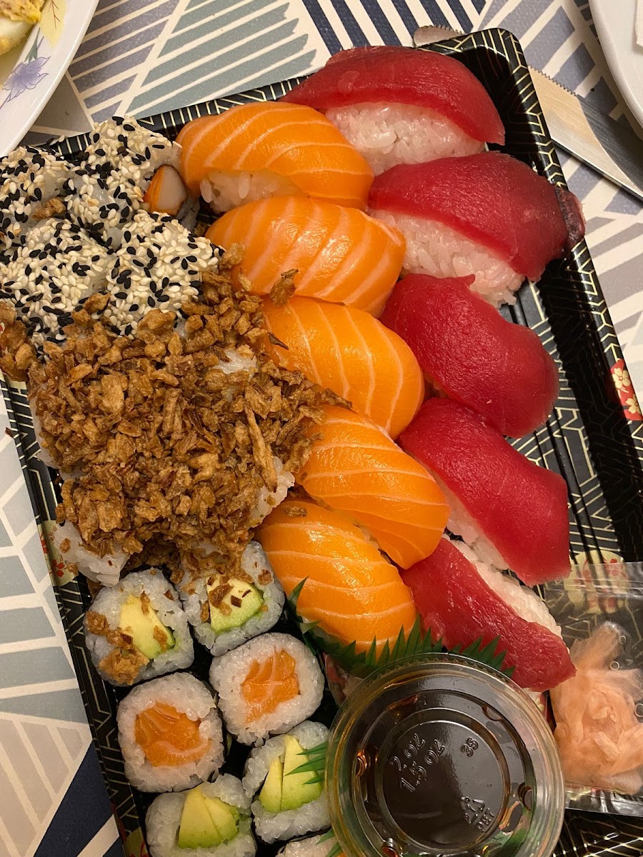 Restaurante Japonés - DONG SUSHI Photo 7